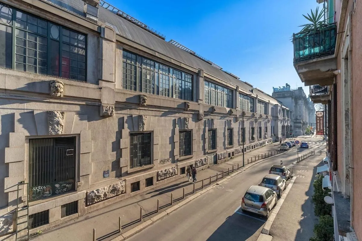 Stazione Centrale Appartamento Moderno Milan Apartment