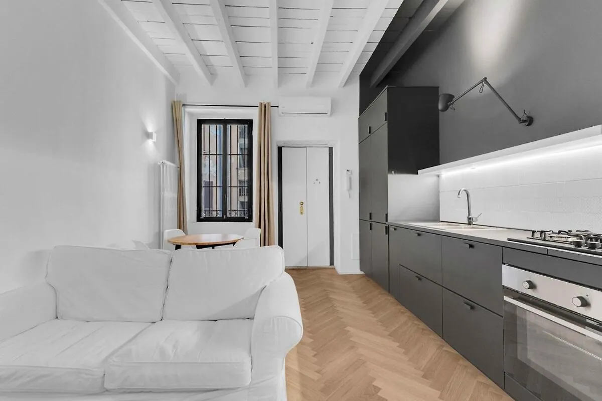 Stazione Centrale Appartamento Moderno Milan Apartment